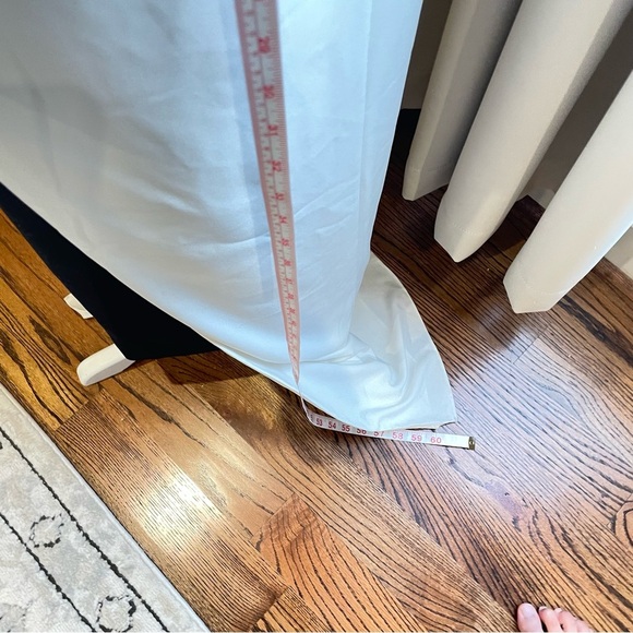 Halston Maxi Elegant White Wrap Dress - Picture 7 of 9